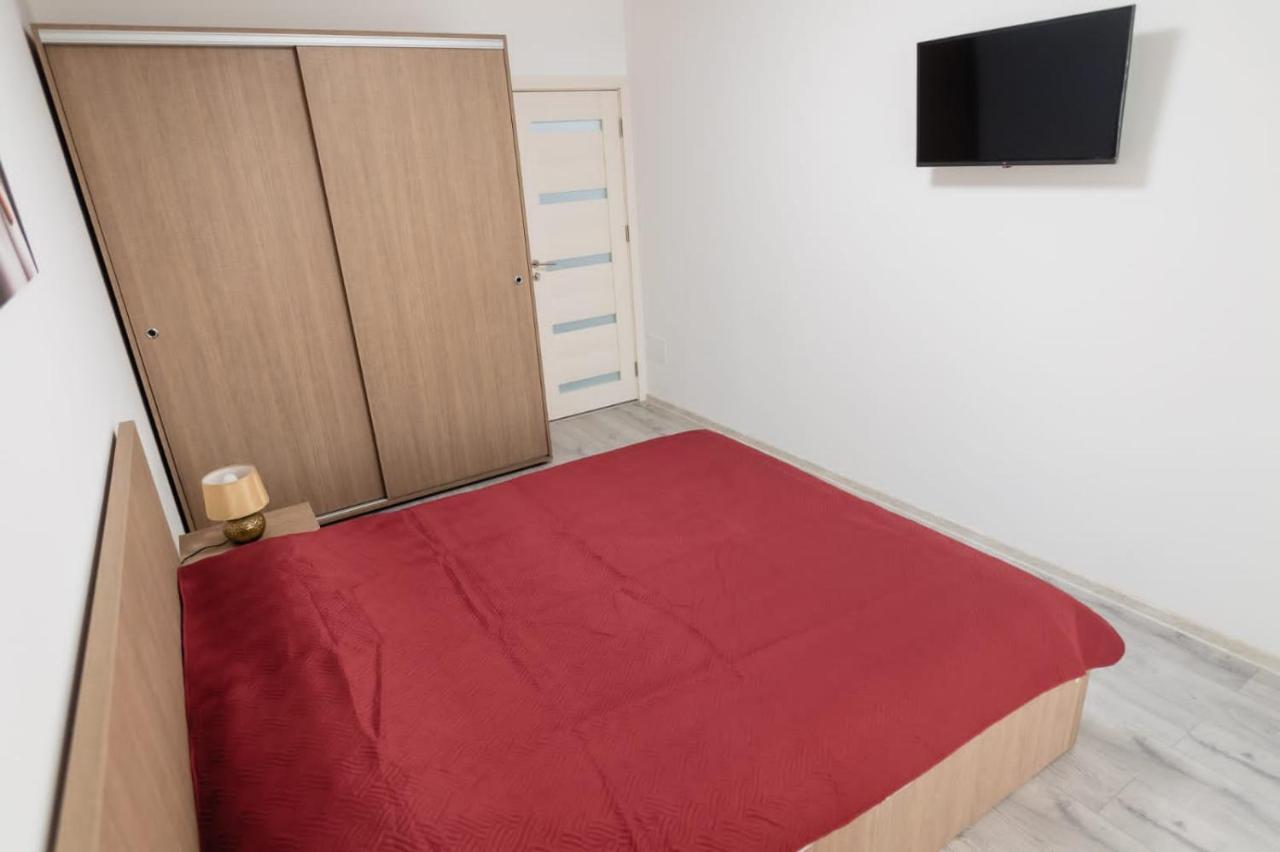 Home Sweet Home Bacau Luaran gambar